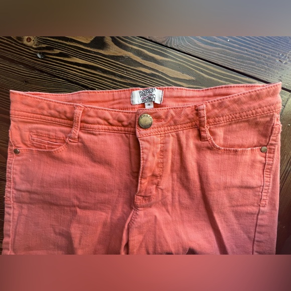 RW&CO • premium denim coral salmon orange denim shorts • size 26 - Picture 11 of 14